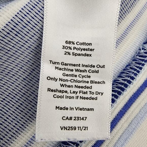 Talbots High Neck Button Shoulder Top Small Blue Textured Sleeveless Nautical - Picture 9 of 9